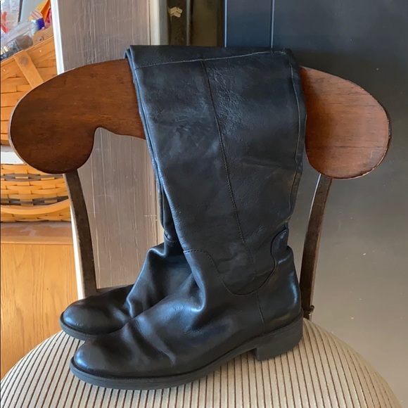 Enzo Angiolini Shoes - Tall black leather boots size 9